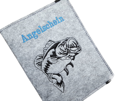 Angelpasshülle / Fischereipass Hülle *Karpfen* Filzhülle