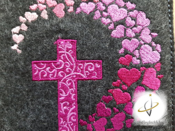 Gotteslobhülle "Kreuz mit Herzen pink" Kommunion 2022